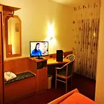 Hotel Goldbaechel Wachenheim an der Weinstrasse