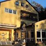 Hotel Goldbaechel Wachenheim an der Weinstrasse