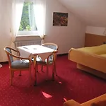 Goldbaechel Hotel