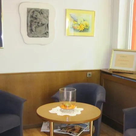 Hotel Goldbaechel 3*