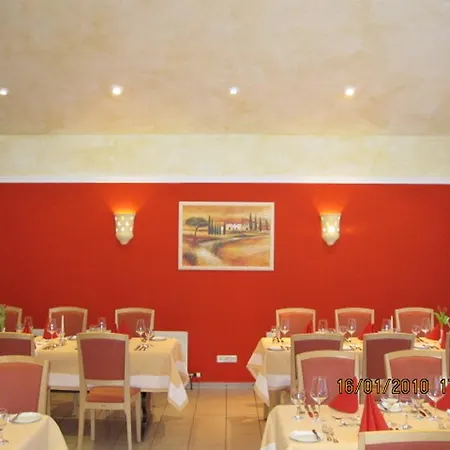 Goldbaechel Hotel