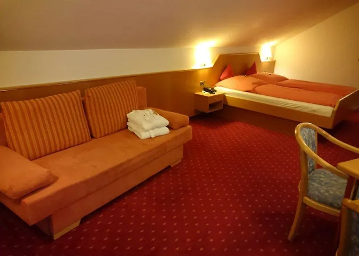 戈尔巴切尔酒店